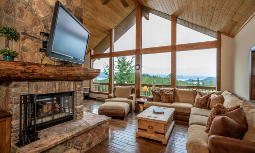 lake forest retreat living view